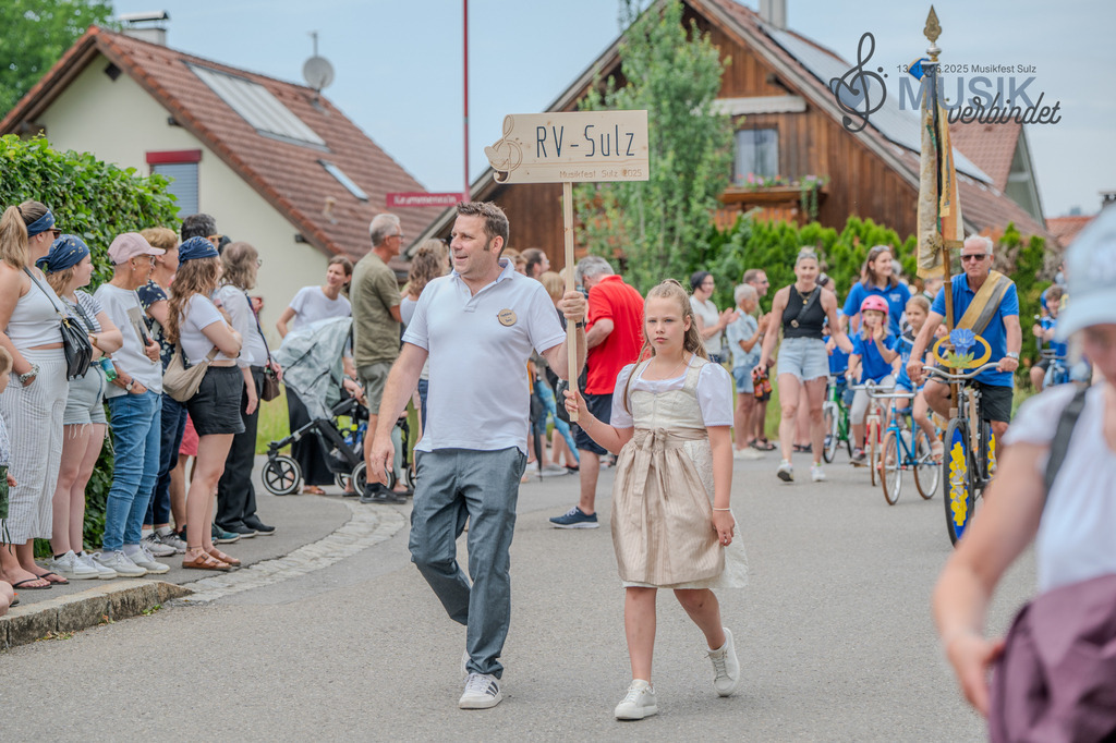 DSC_5703 | "Fussifoto.com – Ihr Ansprechpartner für hochwertige Fotografie! Entdecken Sie kreative Bilder und professionelle Dienstleistungen. Kontaktieren Sie uns für Ihre Projekte!"