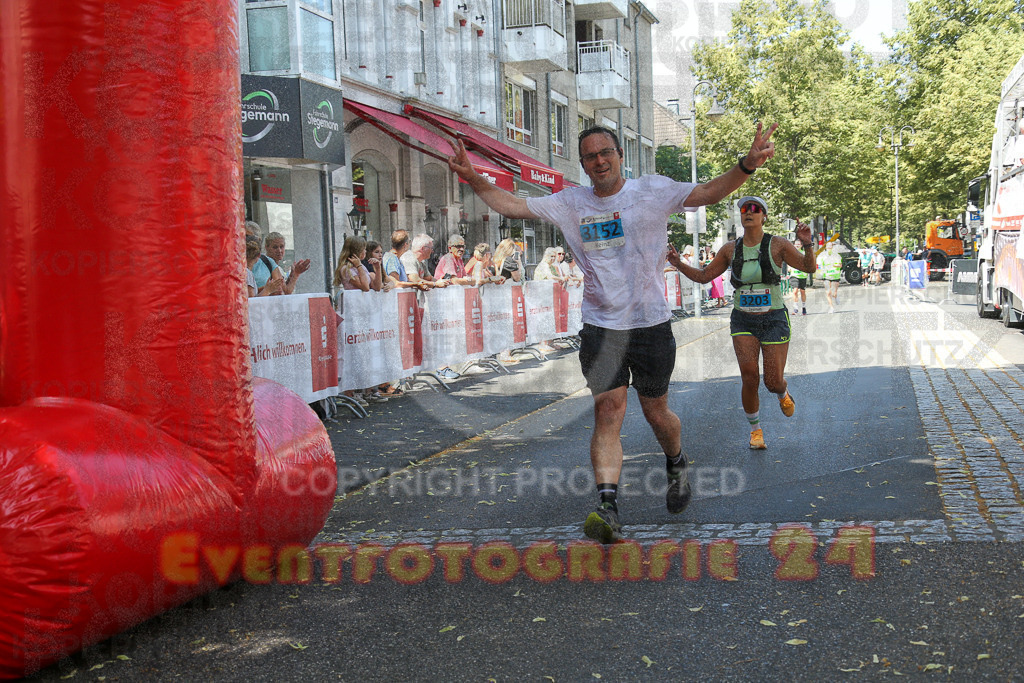 250621_1226_EX1_5865 | Sportfotografie im Rhein-Sieg Kreis, Köln, Bonn, NRW, Rheinland Pfalz, Hessen, etc. Unser Tätigkeitsfeld umfasst den Laufsport vom Volkslauf über den Marathon, Duathlon, Triathon bis zum Ultralauf wie Kölnpfad Ultra oder Schindertrail.