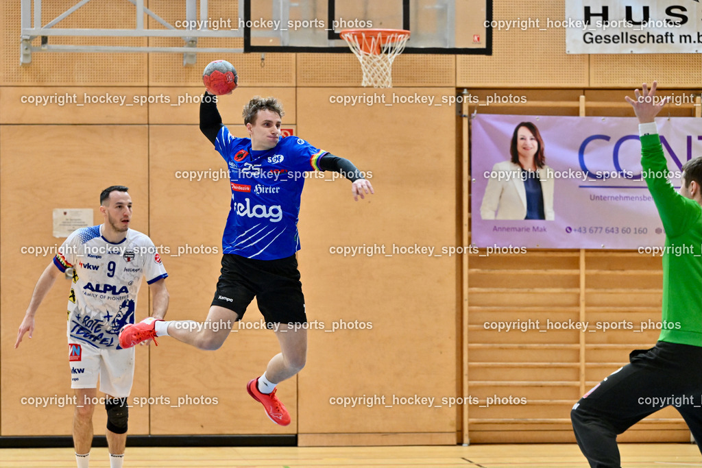 SC Ferlach vs. ALPLA HC Hard | #9 Tokic Ante SC Hard, #25 PLONER Florian SC Ferlach, SC Ferlach vs. ALPLA HC Hard, SC Ferlach vs. ALPLA HC Hard am 05.04.2025 in Ferlach (Ballspielhalle Ferlach), Austria, (Photo by Bernd Stefan)