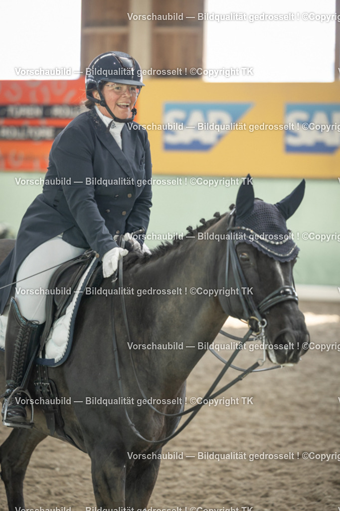 _D5A2070 | Emotionale Pferde- & People-Fotografie rund um Heidelberg, Leimen & Umgebung. Natürliche Fotos von Pferd, Mensch & Familie. Jetzt Termin sichern!