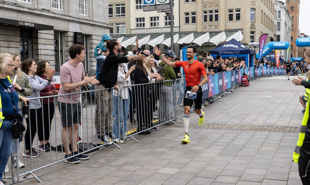 Ironman 2024 | G-VBJNHHY5Q4 #phowoto #wolfgang #weber #Hamburg #germany #photography #sell #picturestobuy #buy #pictures #sell #sport #travel #architecture #city #street #makro  - Realisiert mit Pictrs.com