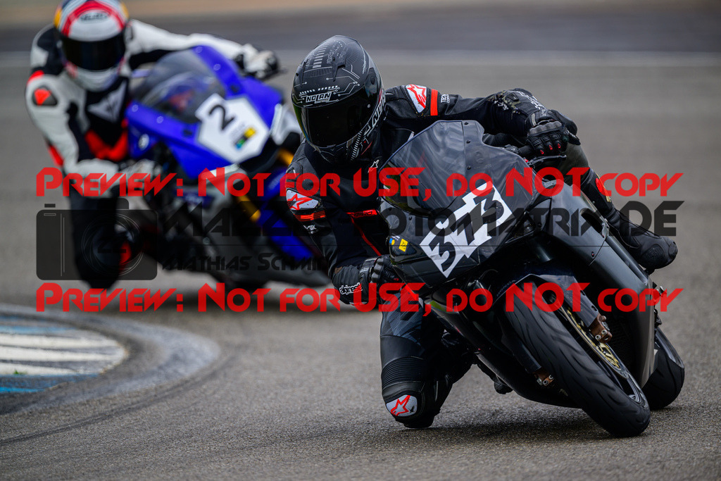 MaZZes_Fotomatrix_20250421_6007705_4966 | GELB