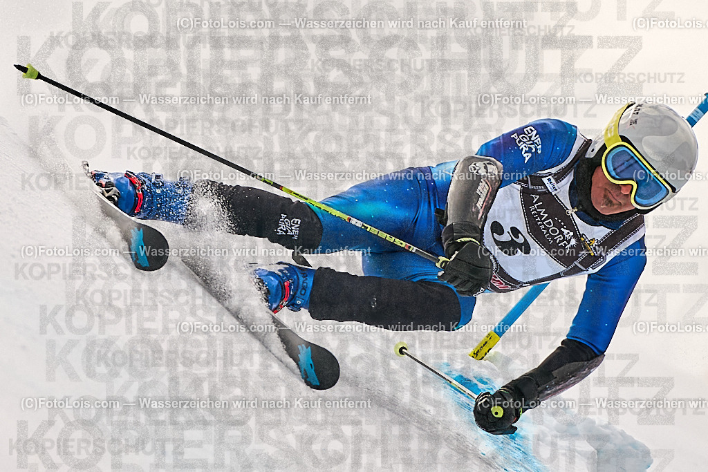 _ALP0266_MASTERS-WM_Reiteralm_A-GS_Novi Luca | FISWORLD CHAMPIONSHIPSMASTERS ALPINE SKIING, 23. – 28. MÄRZ 2026 - REITERALM | STMK | AUT.   Veranstaltet vom Masters-Referat des Deutschen Skiverbandes (DSV). Durchführende Organisation: WSV Pichl-Reiteralm, unterstütutzt von den Bergbahnen REITERALM bei Schladming und SKI AUSTRIA.                            Disziplinen:  Super-G, GiantSlalom, Slalom.                                                 Kategorien:  A (Herrn 30-59 Jahre), B (Herrn ab 60 Jahre), C (Damen 30-59 Jahre), D (Damen ab 60 Jahre).                Rennstrecken:   Gasselhöhe und Muldenliftpiste auf der Reiteralm.