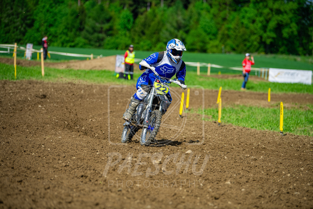 Mo (73) | Paeschuphoto Shop - Wer nicht sucht der auch nicht findet.Ob Motocrossbilder oder von einem besuchtem Spiel, Hauptsache Action. - Realisiert mit Pictrs.com