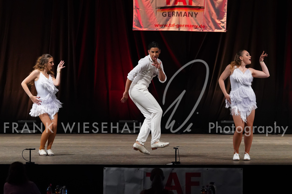 FW702159 | FRANK WIESEHAHN MEDIA - Realisiert mit Pictrs.com