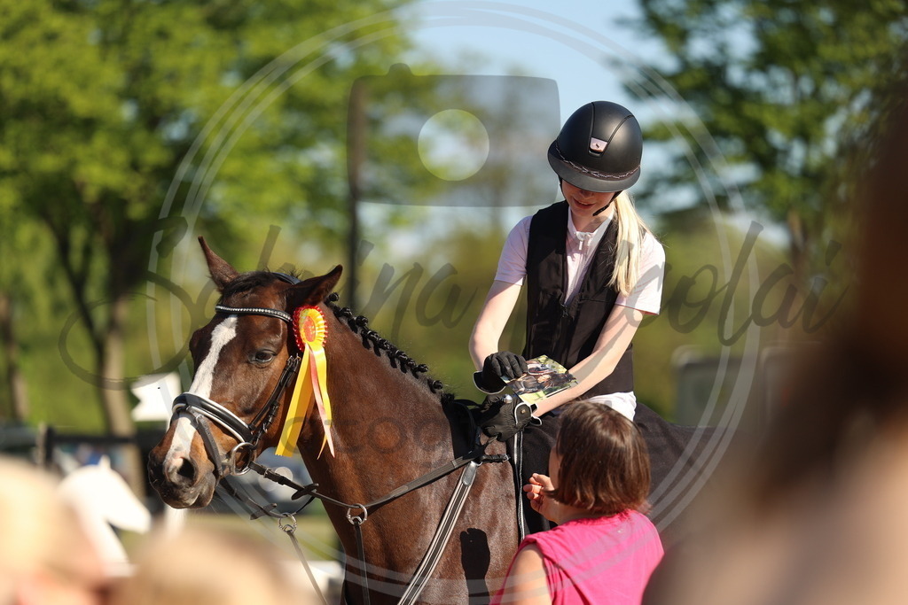 994A6193 | sabrinanicolaifotografie - Realisiert mit Pictrs.com