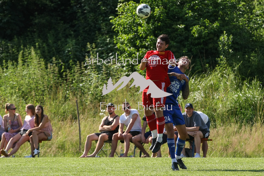 993T7940 | Medien- Sport- Entertainmentfotos