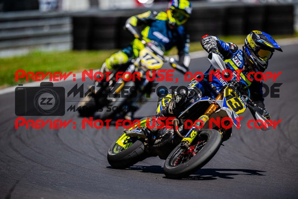 MaZZes_FotoMatrix_220702_8573 | S2