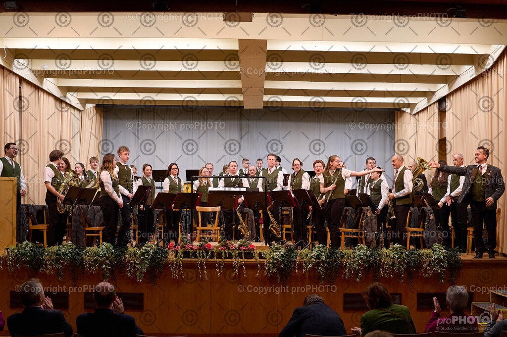 352_202601_MVS-Neujahrskonzert_NZ6_2128 | proPHOTO - Realisiert mit Pictrs.com
