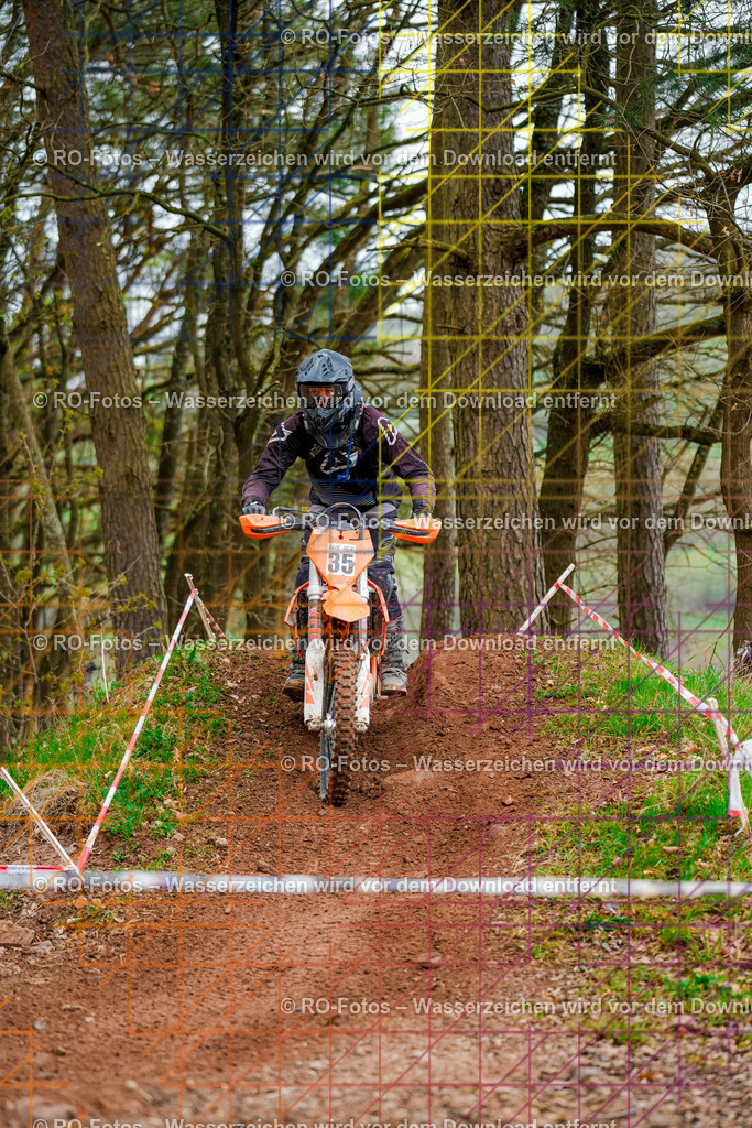 4 Lauf Mernes-1153 | Sportfotografie von RO-Fotos: Motorsport, Motocross, Enduro, Laufveranstaltungen und Triathlon. Professionelle Fotos von Sportlern und Events. - Realisiert mit Pictrs.com