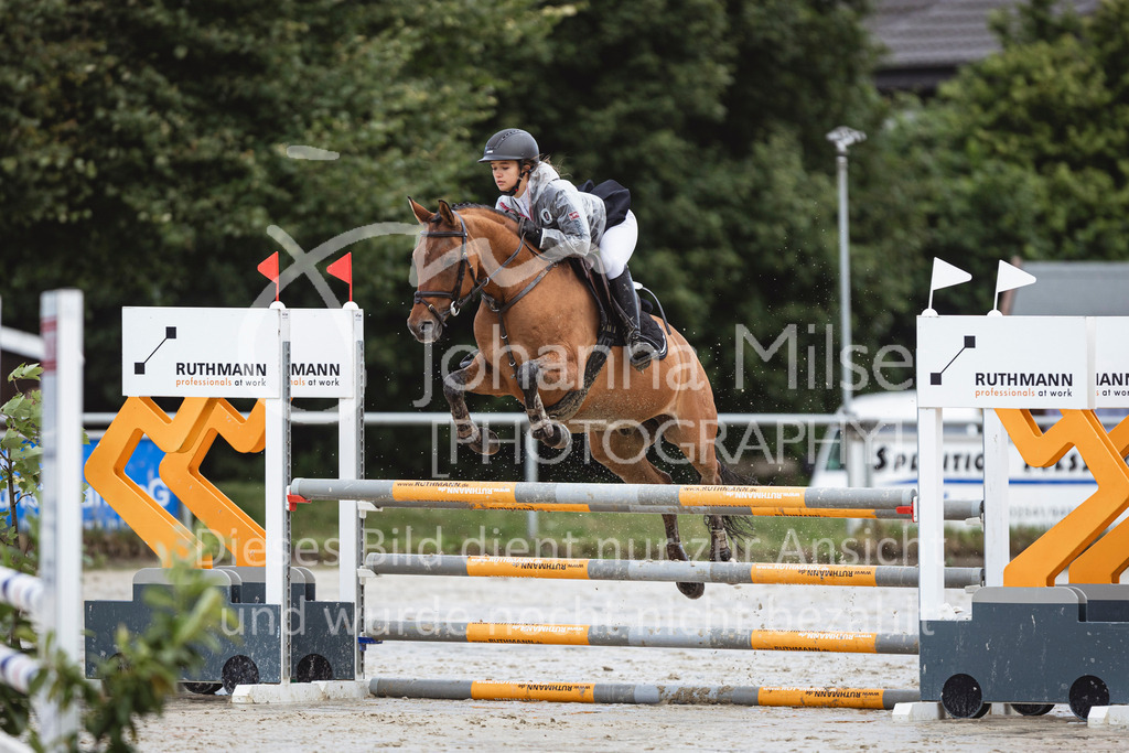 240615_CoesfeldLette_Stil-A-176 | Deine schönsten Turniermomente als professionelle Fotos! Entdecke hochwertige Pferdesport-Fotografie im Online-Shop. Jetzt Fotos finden & bestellen!