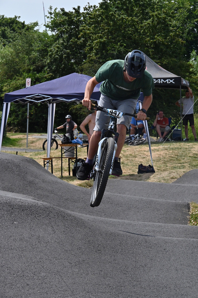 DSC_7454-cam-florian | German Pumptrack Series - Realisiert mit Pictrs.com
