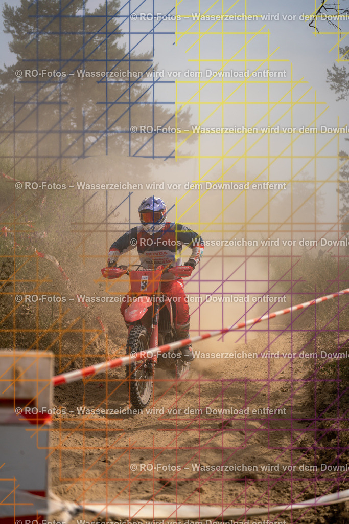 Niederwürzbach 3 Lauf-1015 | Sportfotografie von RO-Fotos: Motorsport, Motocross, Enduro, Laufveranstaltungen und Triathlon. Professionelle Fotos von Sportlern und Events. - Realisiert mit Pictrs.com