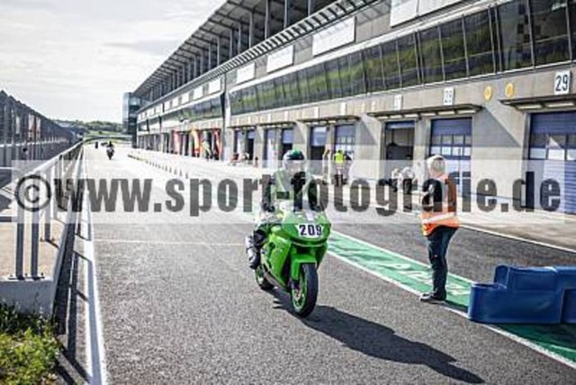 pube1144 | Professionelle Fotos von Sportveranstaltungen, aber auch Hochzeiten und anderen Events. - Realisiert mit Pictrs.com