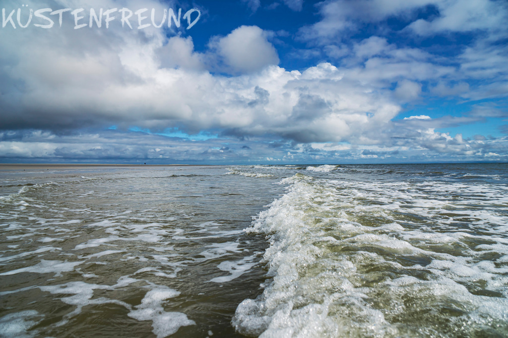 Nordsee Waterfront | Entdecke deine Lieblingslandschaft von der Küste – auf Ostsee Leinwand, Nordsee Leinwand, Alu Dibond oder Acrylglas, passend für jeden Geschmack und Raum.