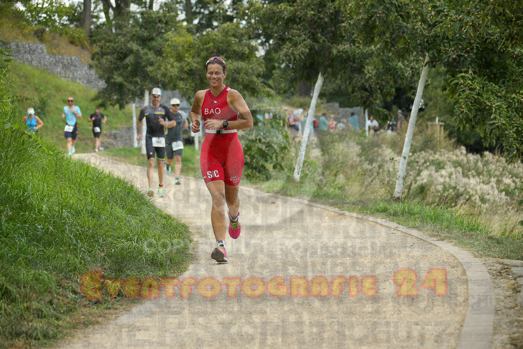 250824_1354_EX1_4220 | Sportfotografie im Rhein-Sieg Kreis, Köln, Bonn, NRW, Rheinland Pfalz, Hessen, etc. Unser Tätigkeitsfeld umfasst den Laufsport vom Volkslauf über den Marathon, Duathlon, Triathon bis zum Ultralauf wie Kölnpfad Ultra oder Schindertrail.