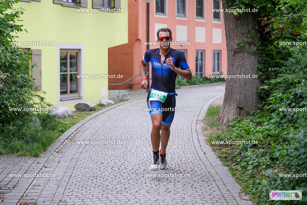 KSZ_4155 | Stadttriathlon Erding 2025. #yourpictrs #sportshot_your_pictrs @Sportshotphotography #stadttriathlonerding Copyright: www.sportshot.de