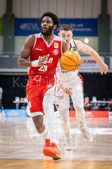 Barmer 2. Basketball Bundesliga ProA: Bayer Giants Leverkusen vs. RheinStars Koeln, 04.04.26 | Leverkusen, 04.04.26 - Michael Jordan Miller (RheinStars Köln, 23) während des Spiels der Barmer 2. Basketball Bundesliga ProA: Bayer Giants Leverkusen vs. RheinStars Koeln in der Ostermann Arena in Leverkusen.