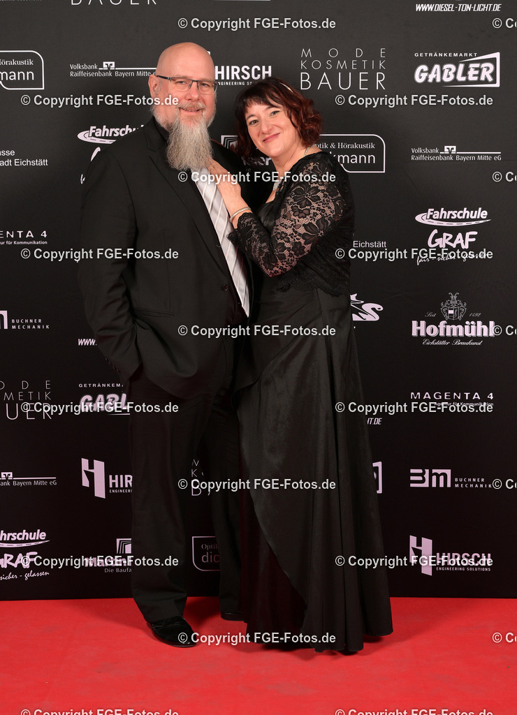 20240113-fge-fotos-0173 | Eröffnungsball der FGE am 13.01.2024 im Alten Stadttheater in Eichstätt. - Realisiert mit Pictrs.com