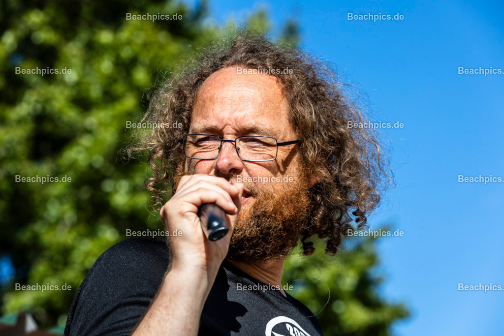 2025-200081070-Strandvölkerball-WM_1 |  23.08.2025; Berlin Foto: Gerold Rebsch - www.beachpics.de