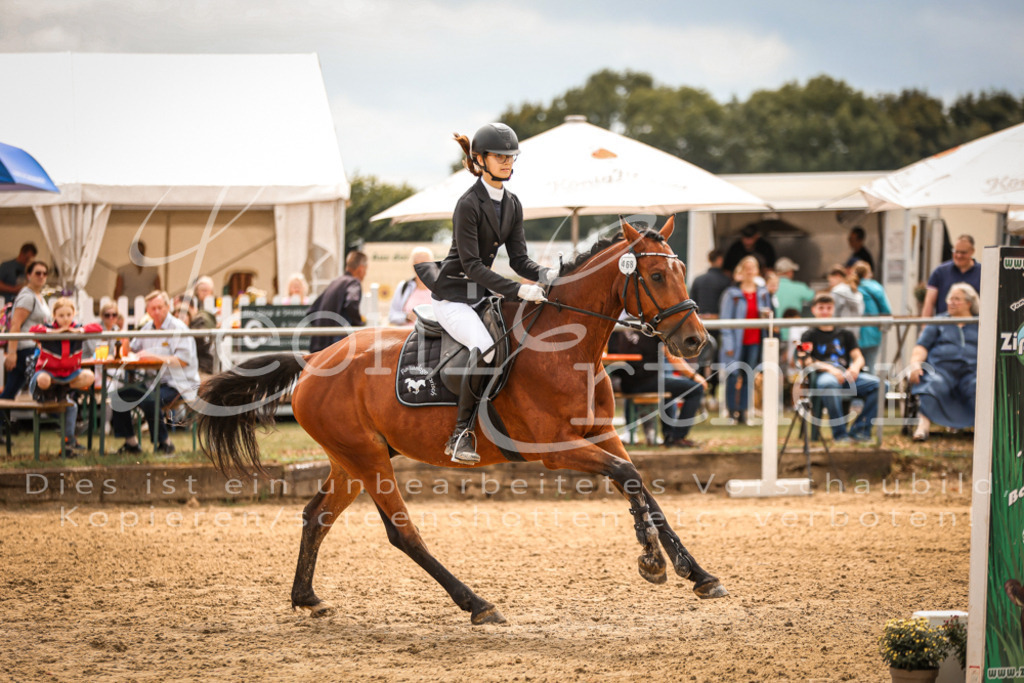 06.SoSpWB00032 | Leoni Ertmer Photography - Realisiert mit Pictrs.com