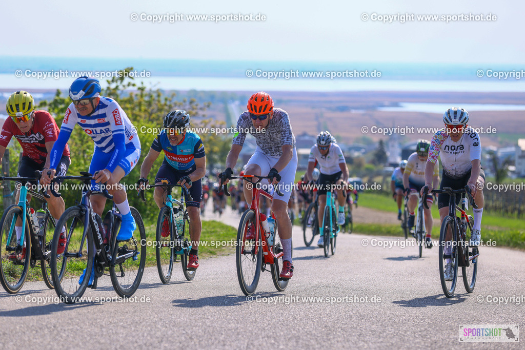 TRA_0915 | Neusiedlersee Radmarathon 2026@sportshot_your_pictrs #yourpictures#roadtowm2029 #nrm #neusiedlerseeradmarathon #neusiedlersee #neusiedlerseetourismus #burgenland #mörbisch #nrm26 #burgenlandtourismus #voglundco #poweredbyburgenlandtourismus #radsport #rad #marathon #ucigranfondo #visitburgenland #ucigranfondoworldseries