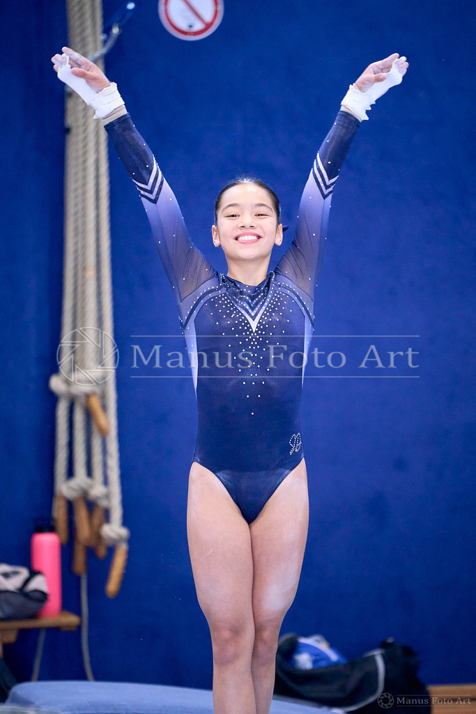 2024-10-06-1-A-DSC01394 | Professionelle Sportfotografie in Hamburg, Schleswig-Holstein und Niedersachsen – spezialisiert auf Rhönrad, Geräteturnen, Leistungsturnen und rhythmische Sportgymnastik. Bundesweite Begleitung von Rhönrad-Events. Jetzt Sport-Fotos - Realisiert mit Pictrs.com