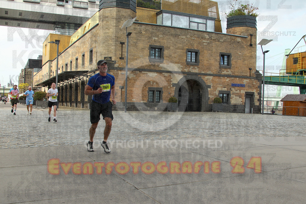 250920_1520_EV4_8508 | Sportfotografie im Rhein-Sieg Kreis, Köln, Bonn, NRW, Rheinland Pfalz, Hessen, etc. Unser Tätigkeitsfeld umfasst den Laufsport vom Volkslauf über den Marathon, Duathlon, Triathon bis zum Ultralauf wie Kölnpfad Ultra oder Schindertrail.