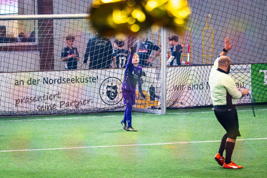 _BLR9412 | Professionelle Fußball- und Sportfotografie. Spielbilder online ansehen und kaufen – Einzelbilder oder komplette Galerien in hoher Qualität. - Realisiert mit Pictrs.com