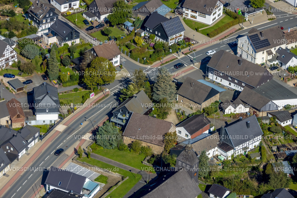 Lennestadt230909780Oberelspe | Luftbild, Ortsmitte mit Grenzweg in Oberelspe, Lennestadt, Sauerland, Nordrhein-Westfalen, Deutschland