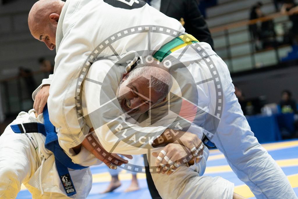 20240122PBB6282 | Fighters compete during the second day of the IBJJF European Championship in Paris, France, on January 22, 2024.