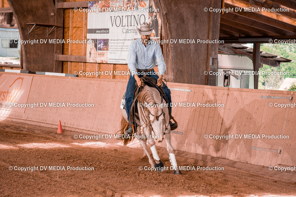 NE201021 | dv-media-shop - Realisiert mit Pictrs.com