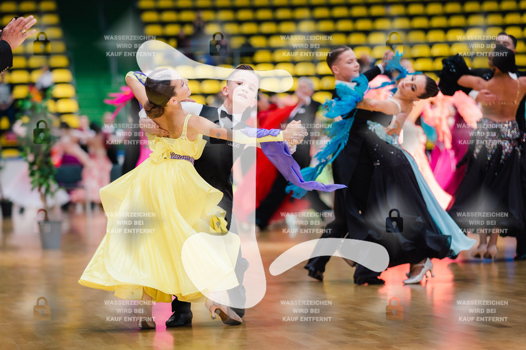 Hessen Tanzt WDSF Open Junior II Standard 12th (219) Arseniy Kossovych _ Polina Kossovych (TK Orchidee Chemnitz)-2025-05-17-7525 | Webshop for digital downloads and prints of dance sport, event & show photographer Julian Link - Realisiert mit Pictrs.com