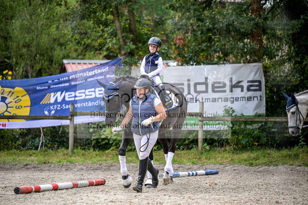 FOTO OGER | Entdecke hochwertige Reitturnierfotos von Foto Oger. Professionell, emotional und authentisch – jetzt Lieblingsmomente im Shop bestellen. - Realisiert mit Pictrs.com
