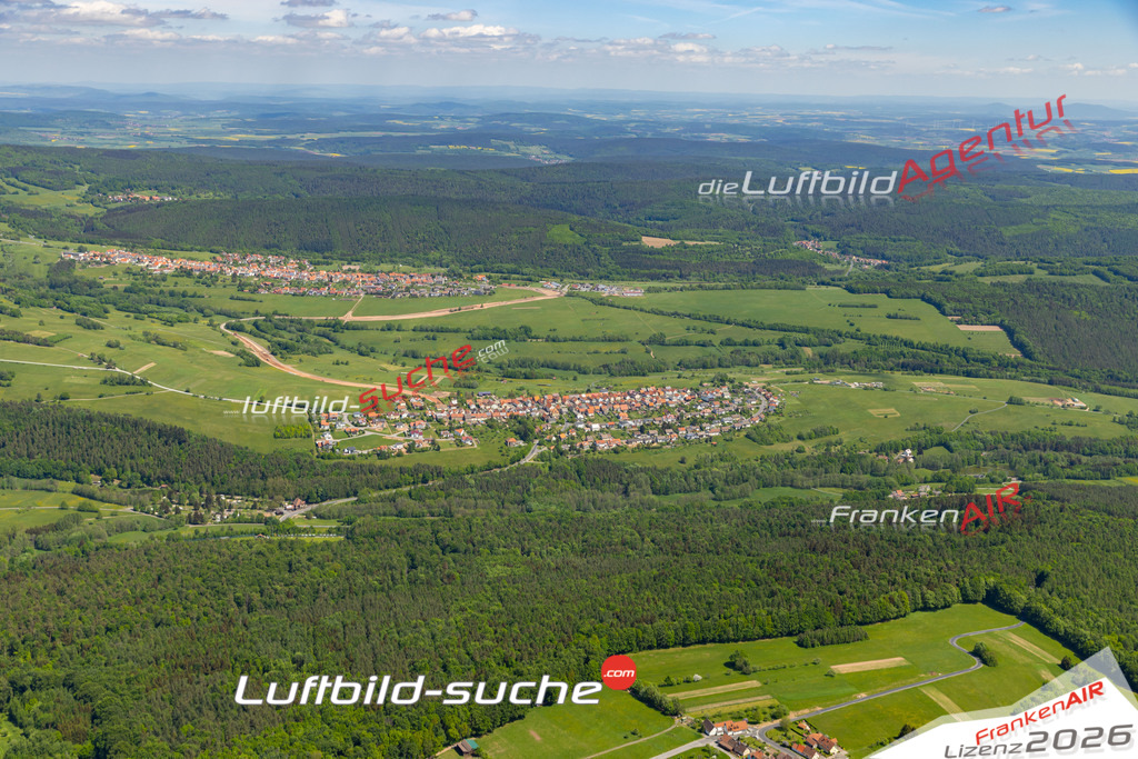 Die Luftaufnahme Waldberg - Sandberg wurde 2022 vom Flugzeug aus (keine Drohne) erstellt. Hohe Auflösung -für große Poster und Wandbilder geeignet - Garantiert!