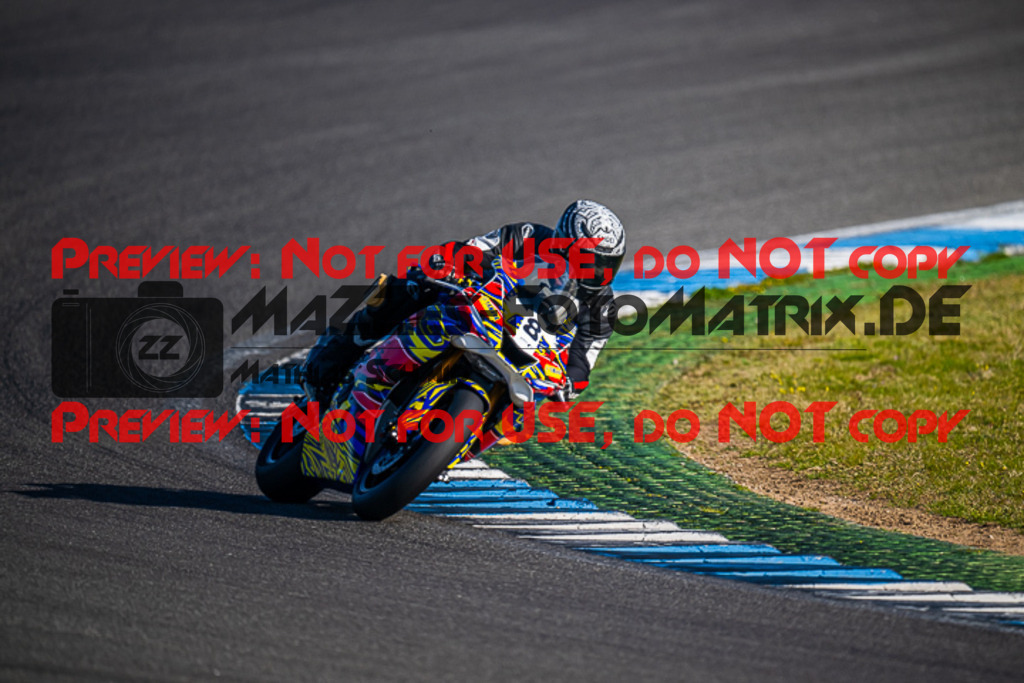 MaZZes_FotoMatrix_230410_1391 | ROT