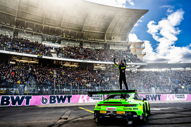 DTM825_100514402803908MC | DTM, 15. + 16. Rennen Hockenheimring 2025 - Foto: Gruppe C Photography - Realisiert mit Pictrs.com