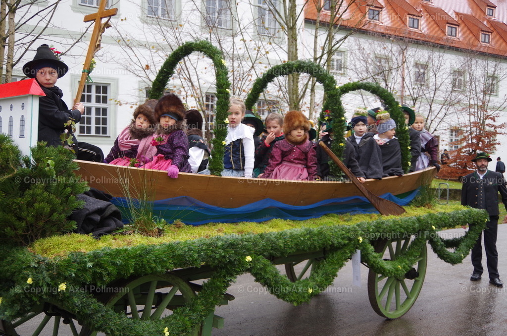 IMGP9391 | fotografiert von Axel PollmannLeonhardi Wallfahrt Benediktbeuern und Murnau, Fronleichnam, Fasching, Landschaft im Loisachtal und Benediktbeuern  - Realisiert mit Pictrs.com