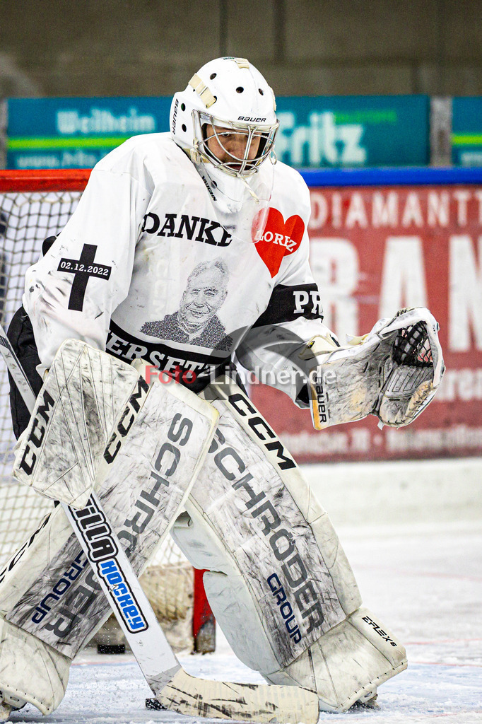 SC Forst NATURE BOYS gegen ESC Hassfurt HAWKS | Eishockey Landesliga Herren Playoffs 2024/25 - Spiel 2 von 4, SC Forst NATURE BOYS gegen ESC Hassfurt HAWKS, 20250222,Thomas ZIMMERMANN (Nature Boyz 35) in Aktion,2025-02-22 in Peißenberg (Eisstadion Peißenberg)Thomas ZIMMERMANN (Nature Boyz 35)Copyright: WolfgangxLindner foto-lindner.de