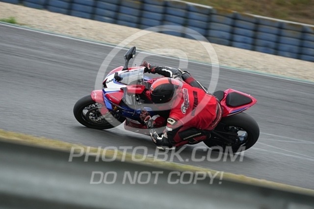 2024_08_17_PBK_35622 | Sportfotografie; SlowMotion; Video; Rennstrecke; Hafeneger; Speer; Racing; RSE; BMW; CBO; Trackday; Motorsportarena; Hockenheimring; Brno; Most; Barcelona; Valencia