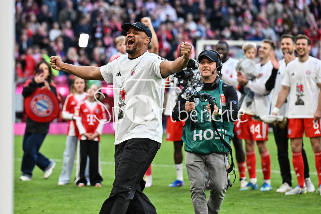 FC Bayern München - VfB Stuttgart | MUNICH, GERMANY - 19. APRIL: Bayern celebrating the Deutsche Meisterschaft after the Bundesliga Match between FC Bayern Munich vs. VfB Stuttgart at Matchday 30 at Allianz Arena / DFL REGULATIONS PROHIBIT ANY USE OF PHOTOGRAPHS AS IMAGE SEQUENCES AND/OR QUASI-VIDEO / Vincent KOMPANY Trainer FC Bayern München