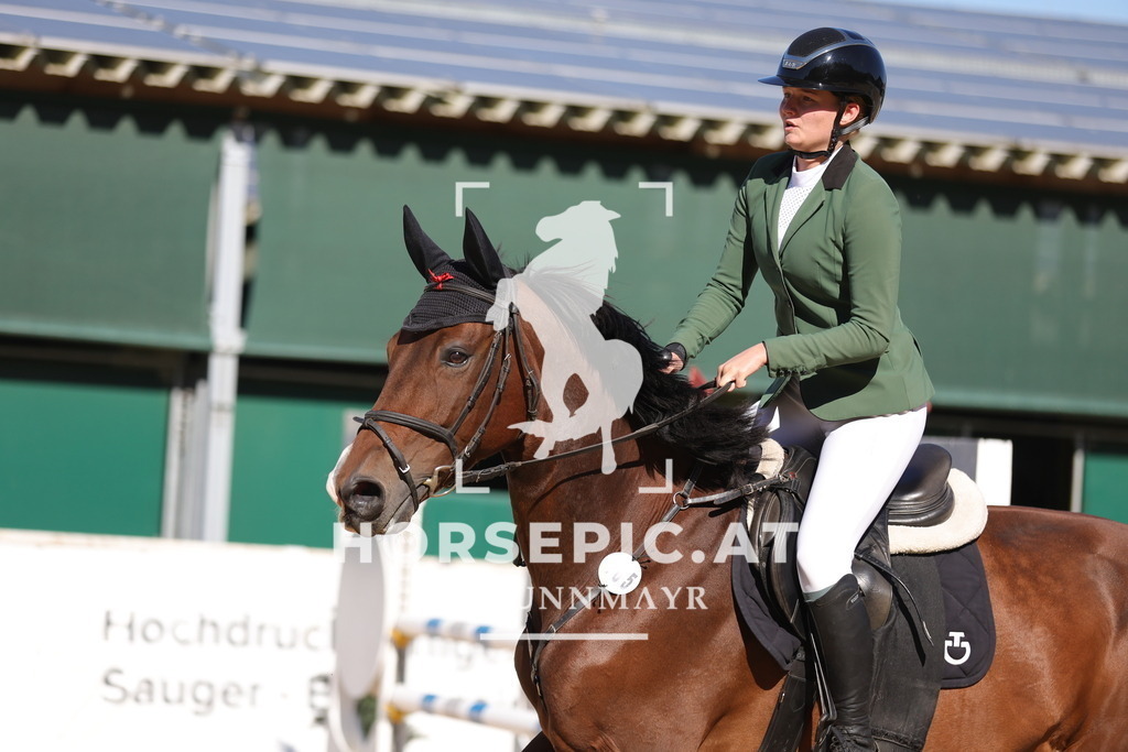 0P6A0502 | Willkommen bei Brunnmayr - Design & Fotografie – Ihrem Spezialisten für Reitturniere und Pferdeveranstaltungen in Oberösterreich, Salzburg und Bayern! Seit über 17 Jahren sind wir leidenschaftlich dabei.