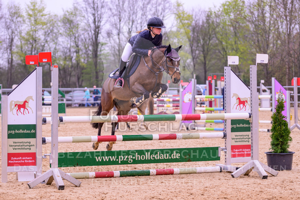 12042026-Mammendorf-Prfg41-0310 | Fokus Hufschlag Fotografie - Realisiert mit Pictrs.com