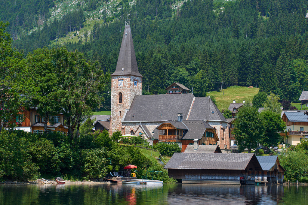 Pfarrkirche St.Aegidius | Altaussee, Austria - June 24, 2017: Pfarrkirche St.Aegidius. - Realisiert mit Pictrs.com