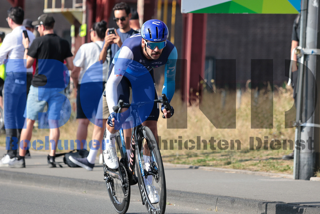 SES_DEUTOU20250820-71 | bond - Realisiert mit Pictrs.com