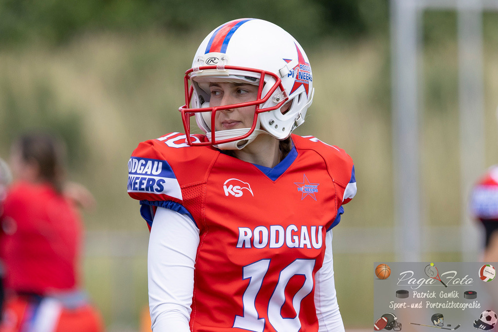 GFLW 1: German Football League Women 1: Rodgau Pioneers Ladies - Stuttgart Scorpions Sisters, 07.06.2026 | Celine Kienitz (Rodgau Pioneers Ladies #10), Freisteller, Portrait / Porträt, Rodgau Pioneers Ladies - Stuttgart Scorpions Sisters, Rodgau, Maingau-Energie-Stadion "Am Weichsee", 7.6.2026 - Realisiert mit Pictrs.com