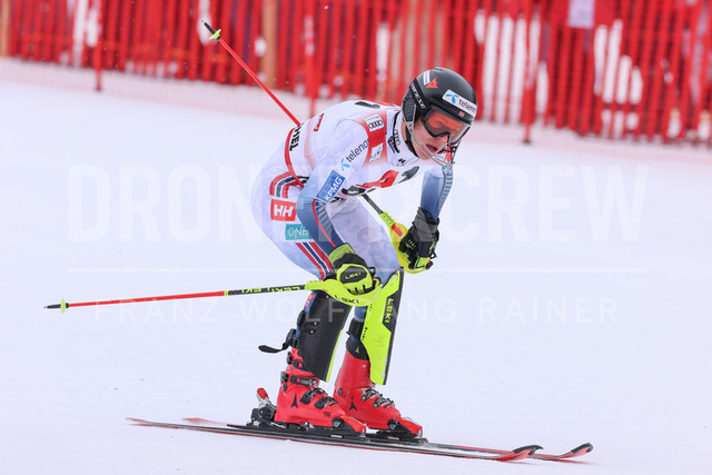 Audi FIS Ski World Cup: Men’s Slalom – Hahnenkamm Race, Kitzbuehel | Kitzbuehel, Austria, 25.Jan.26 - Alpine Skiing - FIS World Cup, Hahnenkamm Race, Slalom, men. The image shows BRAEKKEN Theodor (NOR, Atomic).