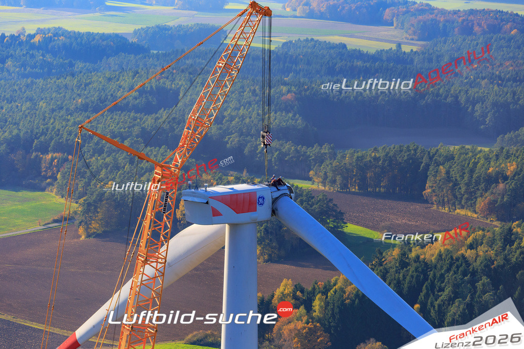 Luftbild von Windrad_reparatur Kasendorf - Luftaufnahme wurde 2017 von https://frankenair.de mittels Flugzeug (keine Drohne) erstellt - die Geschenkidee