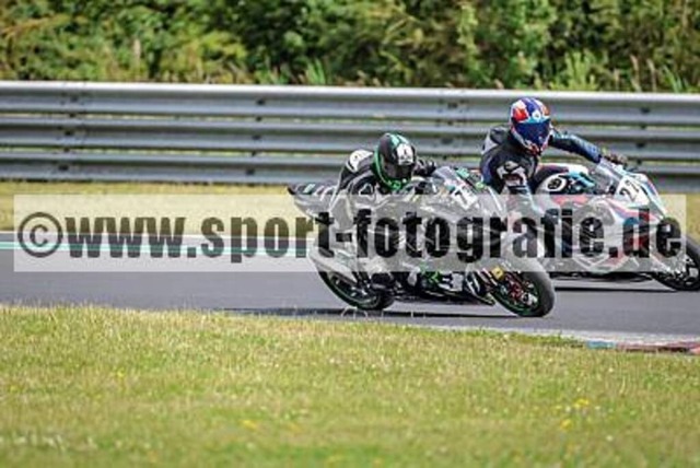 spof1474 | Professionelle Fotos von Sportveranstaltungen, aber auch Hochzeiten und anderen Events. - Realisiert mit Pictrs.com