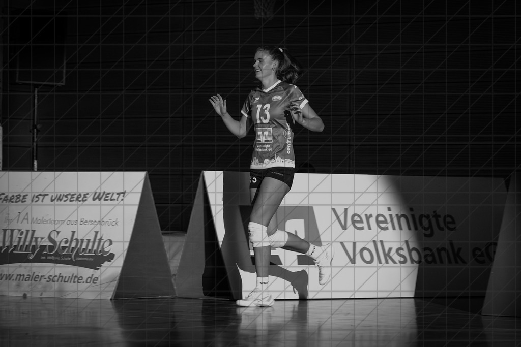 2. VBLF Nord 25/26 | Spiel 4041 | VC Osnabrück vs. RC Sorpesee | //  30.11.25: 2. VBLF Nord 25/26 | Spiel 4041 | VC Osnabrück vs. RC Sorpesee / Osnabrück / Deutschland  //   CREDIT:www.bullenfotos.de, Martin König, Hörner Weg 40, D-49078 Osnabrück, +4917663732967 // Nutzung und Weitergabe nur zu den vereinbarten Zwecken. Presseanfragen an Ersteller. Alle Rechte beim Ersteller. Honorierung nach MFM. - Realisiert mit Pictrs.com